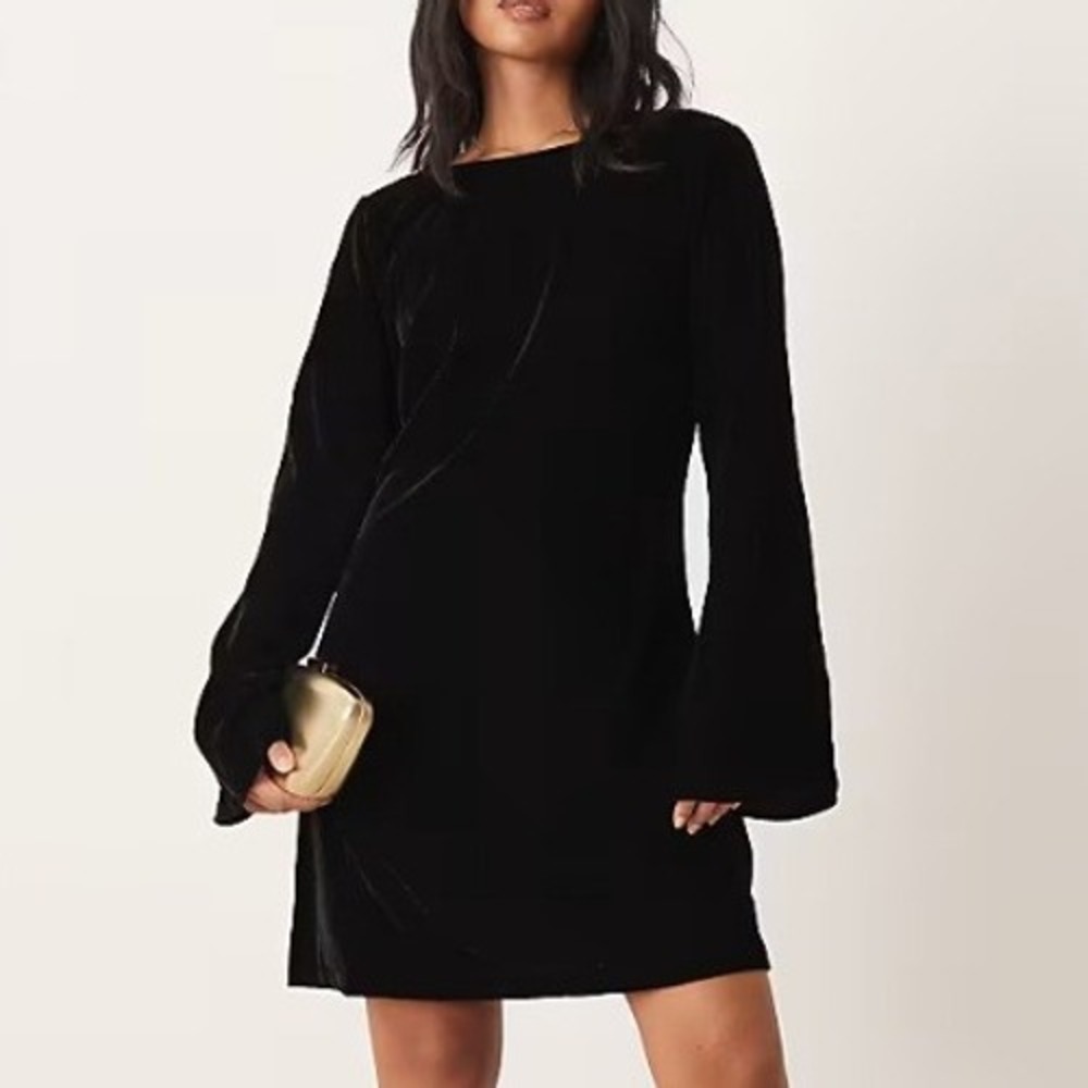 NOBODY'S CHILD‎ Jolene Velvet Tie Back Mini Dress Black Women Size 12 Formal